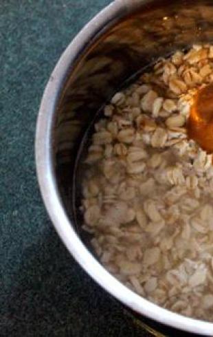 How to cook oatmeal porridge in water