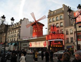 Parisian cabaret Moulin Rouge